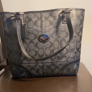 Coach tote purse